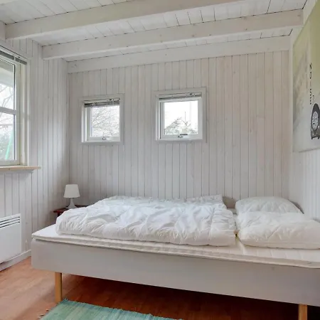 Holiday home Hauke - 250m From The Sea In Nw Jutland By Interhome